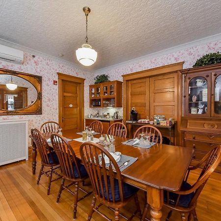 Harrison House Bed & Breakfast Naperville Eksteriør bilde