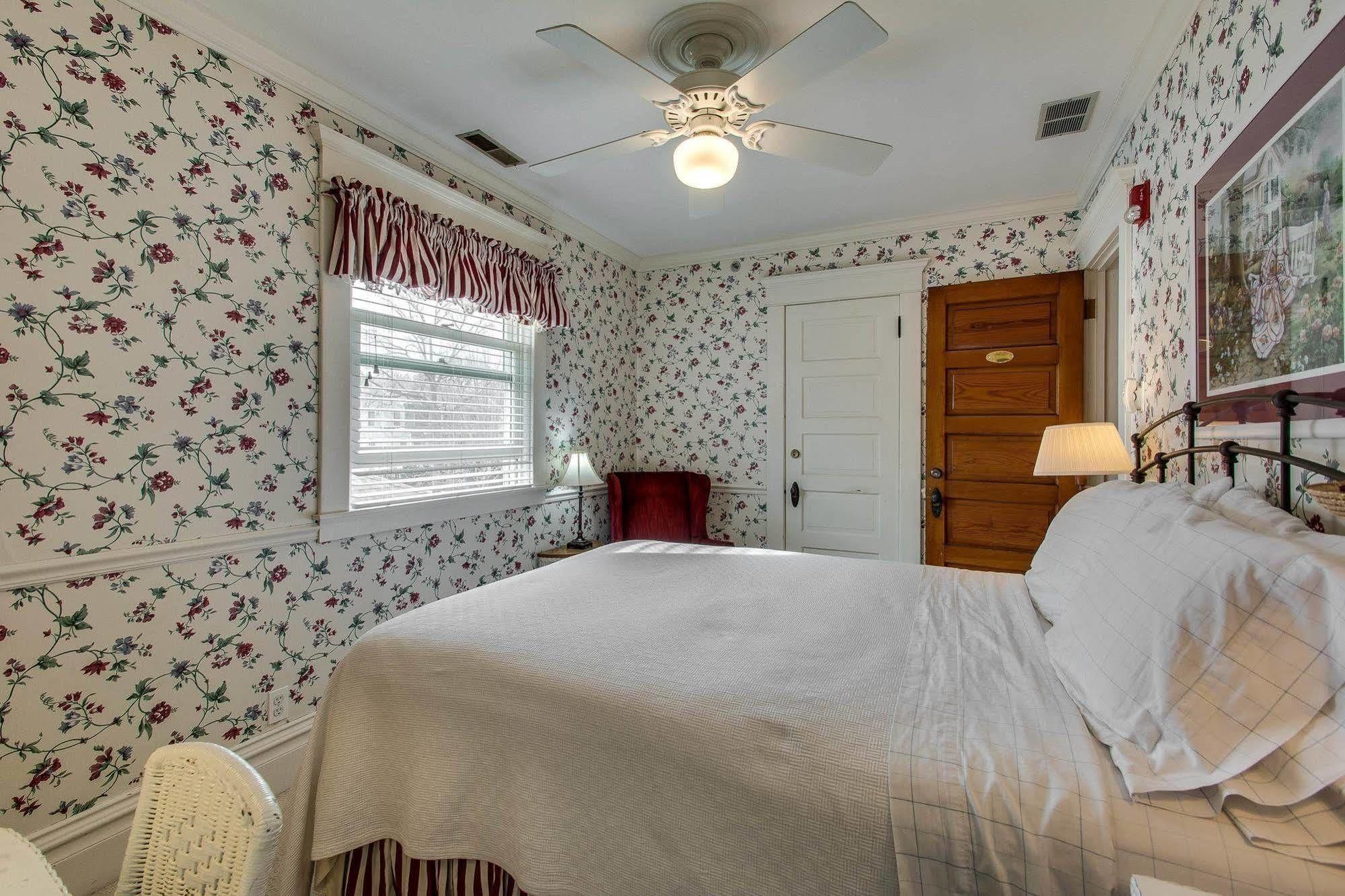 Harrison House Bed & Breakfast Naperville Eksteriør bilde