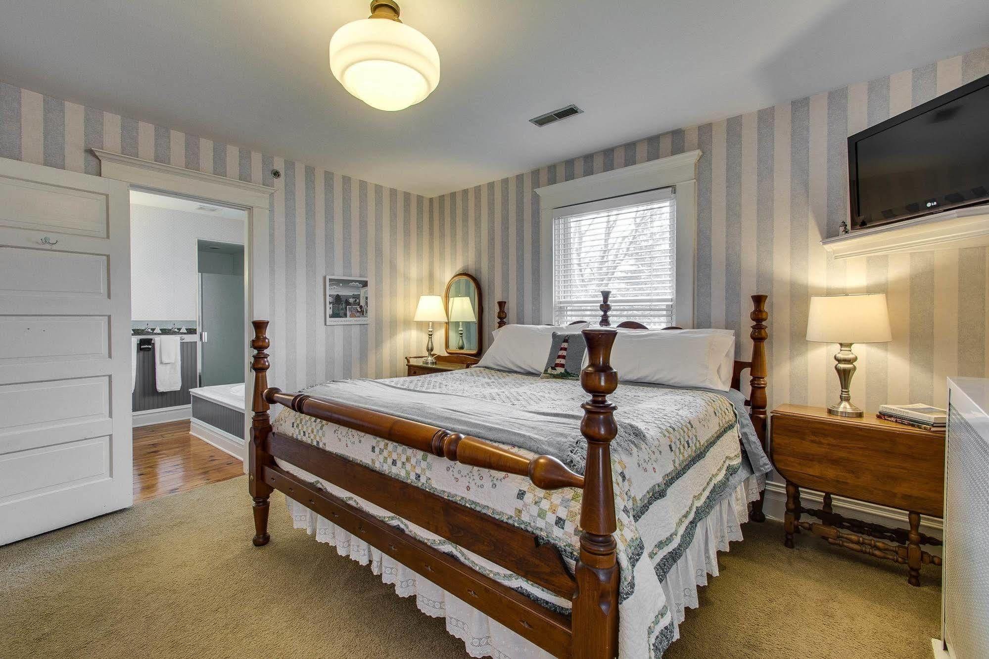 Harrison House Bed & Breakfast Naperville Eksteriør bilde