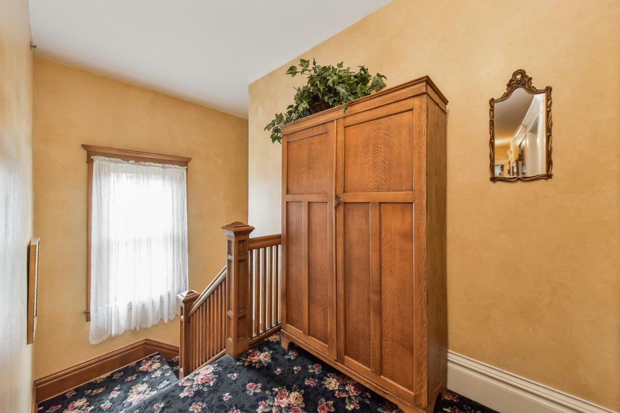 Harrison House Bed & Breakfast Naperville Eksteriør bilde