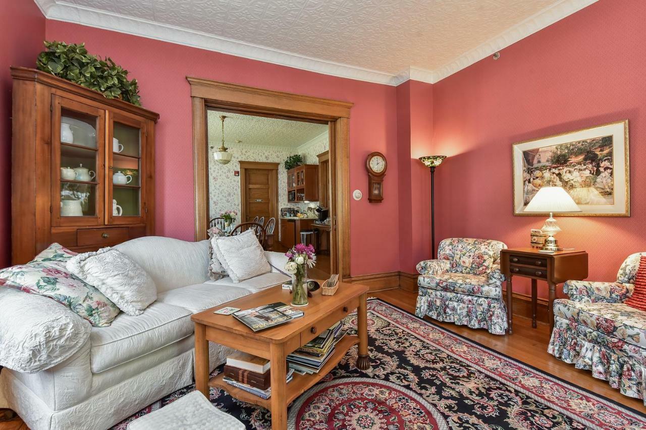 Harrison House Bed & Breakfast Naperville Eksteriør bilde